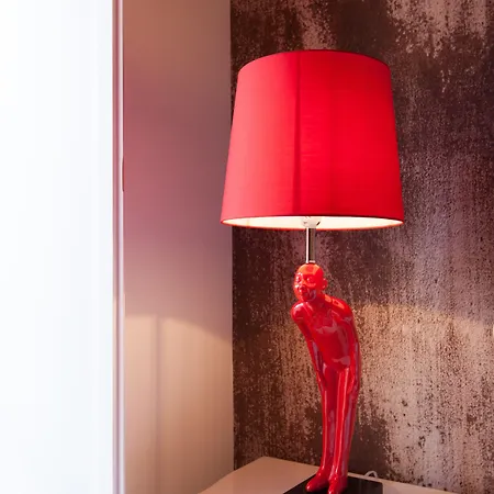 Town House בית הארחה 4*