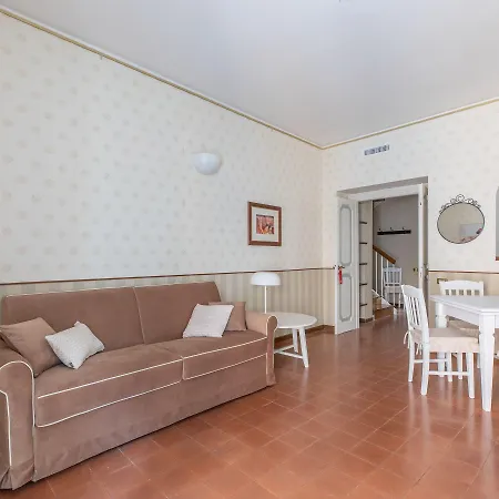 Town House בית הארחה